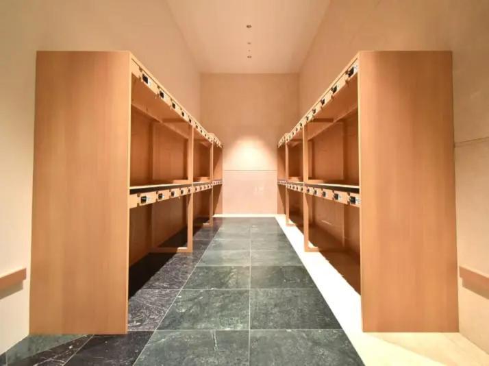 Odysis Suites Osaka Airport Hotel Идзумисано Экстерьер фото