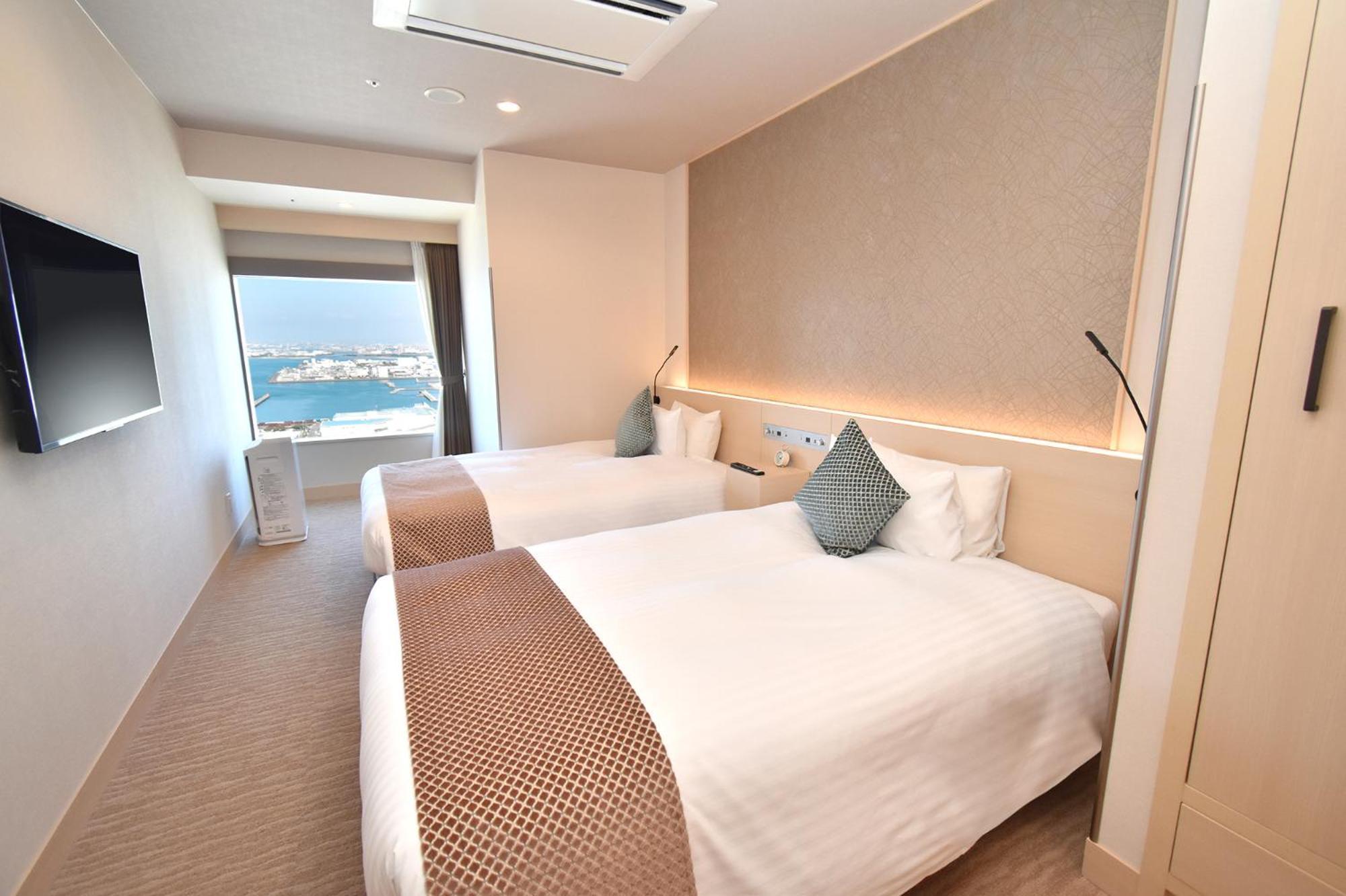 Odysis Suites Osaka Airport Hotel Идзумисано Экстерьер фото